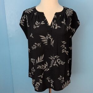 41 Hawthorne Black Floral Short Sleeve Blouse From Stitch Fix